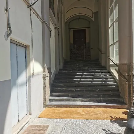 Centro Chiaia Apartment