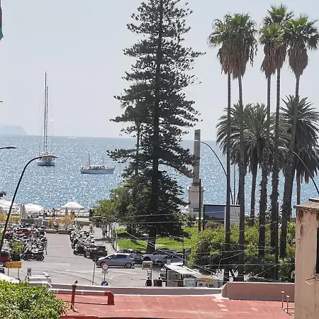 Centro Chiaia