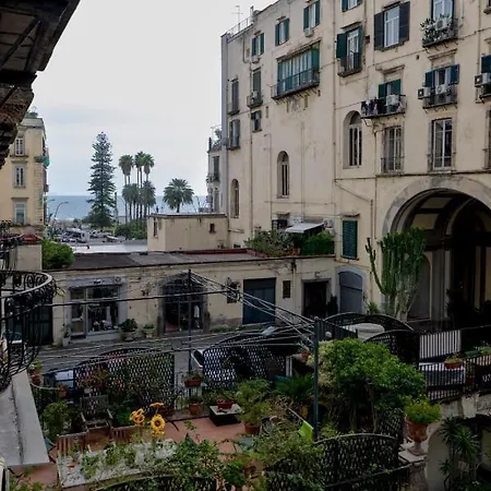 Apartmán Centro Chiaia Neapol